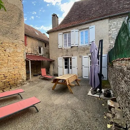 Nyaraló Jolie Maison De Centre